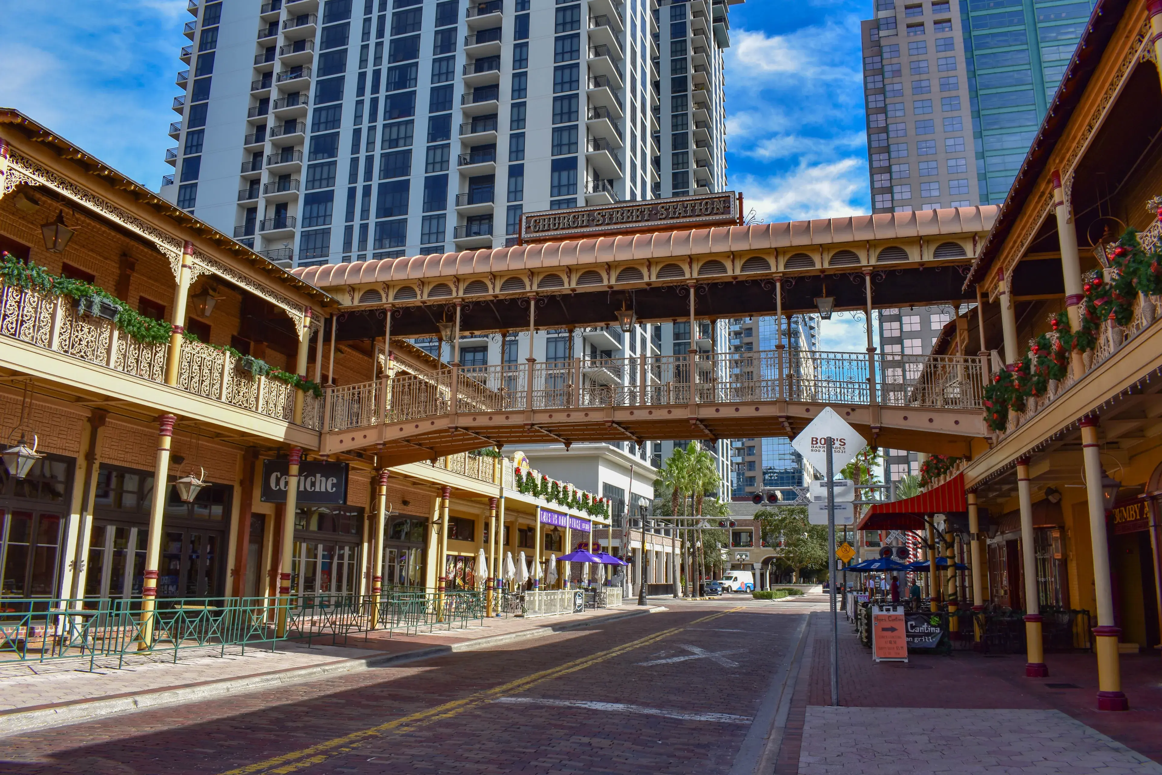 Orlando, Florida . December 25, 2018. The revitalized Church Street Station continues this tradition, offering an eclectic mix of dining, and entertainment for locals and tourist in Orlando Downtown ( Orlando, Florida . December 25, 2018. The revitalized Church Street Station continues this tradition, offering an eclectic mix of dining, and entertainment for locals and tourist in Orlando Downtown (